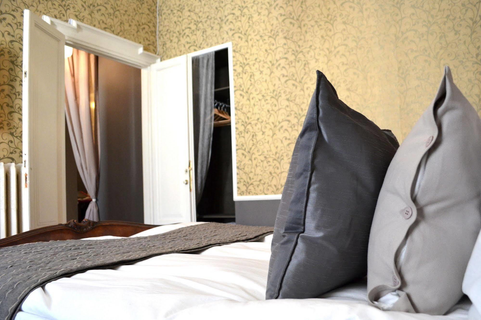 Bed and Breakfast La Casa Del Duca Mailand Exterior foto